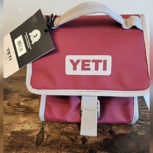 NWT YETI Daytrip Packable Lunch Bag, Harvest Red